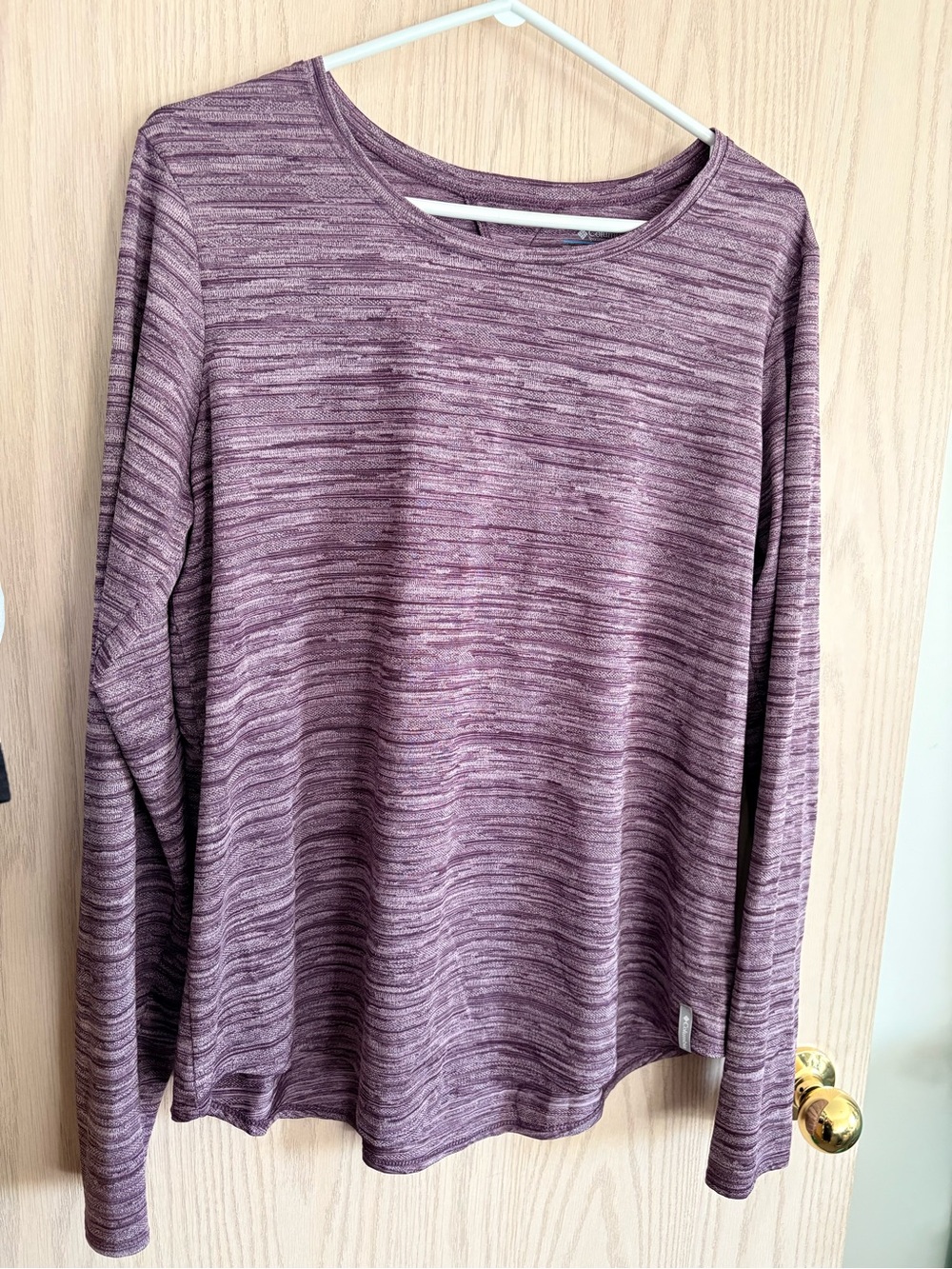 Columbia - Long Sleeve Crewneck Top in Heathered Mauve